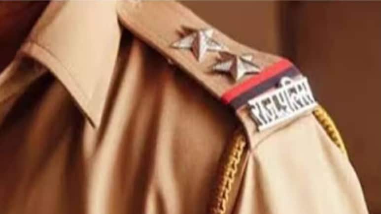 Rajasthan: तस्कर को आर्म्स एक्ट में फंसाने के मामले में थानाधिकारी और हेड कांस्टेबल निलंबित, विभागीय कर्रवाई होगी शुरू