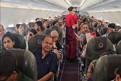 "See How Much We Are Sweating": Air India Passenger Says No AC Inside Aircraft In Delhi "See How Much We Are Sweating": Air India Passenger Says No AC Inside Aircraft In Delhi