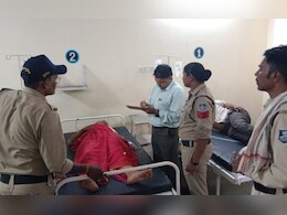 उम्रकैद की सजा सुनते ही महिला ने पिया फिनाइल, साढ़े तीन साल की बच्ची की हत्या का है आरोप उम्रकैद की सजा सुनते ही महिला ने पिया फिनाइल, साढ़े तीन साल की बच्ची की हत्या का है आरोप