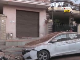 Operation Sindoor: बावचळलेल्या पाकिस्तानकडून नागरी वस्त्यांवर हल्ले.. घरे, मंदिरांचे नुकसान, पाहा VIDEO Operation Sindoor: बावचळलेल्या पाकिस्तानकडून नागरी वस्त्यांवर हल्ले.. घरे, मंदिरांचे नुकसान, पाहा VIDEO