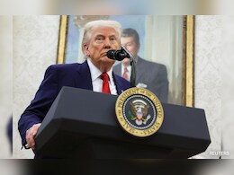 Trump's Latest Pardons Benefit Political Allies, Public Figures