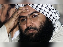 भारत के हमले में मसूद अजहर का कुनबा साफ, यहां पढ़ें उसके कौन कौन से रिश्तेदार मारे गए भारत के हमले में मसूद अजहर का कुनबा साफ, यहां पढ़ें उसके कौन कौन से रिश्तेदार मारे गए