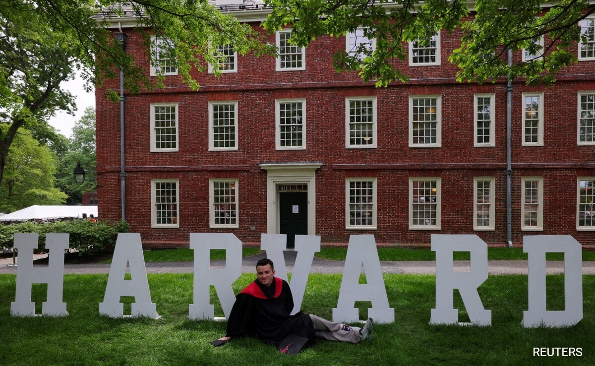 Harvard University ने लॉन्‍च किए 6 Free ऑनलाइन कोर्स, घर बैठे AI, वेब डेवलेपमेंट, प्रोग्रामिंग, कोडिंग सीखें