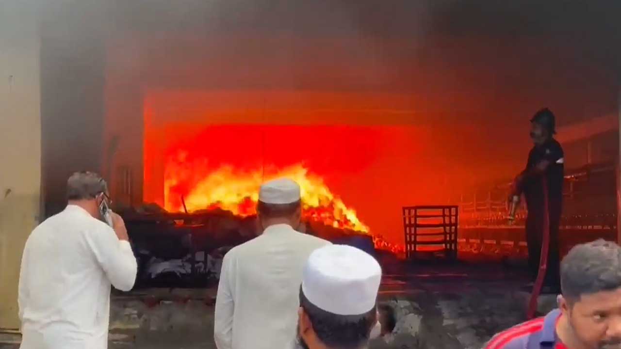 Massive Fire At Maharashtra Factory, 3 Dead, 5 Trapped