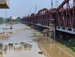 Delhi Directs Closure Of Traffic On Railway Bridge Amid Rising Yamuna Levels