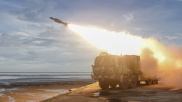 Operation Sindoor : रात्रीच्या आंधारात पाकिस्तानच्या JF-17 ला दाखवले पाताळ, काय आहे भारताचे 'आकाश'