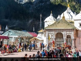 बद्रीनाथ, जगन्नाथ, रामेश्वरम और द्वारका तक, चार धाम यात्रा के चलेगी लक्जरी ट्रेन, नहाने से लेकर खाने तक की व्यवस्था बद्रीनाथ, जगन्नाथ, रामेश्वरम और द्वारका तक, चार धाम यात्रा के चलेगी लक्जरी ट्रेन, नहाने से लेकर खाने तक की व्यवस्था