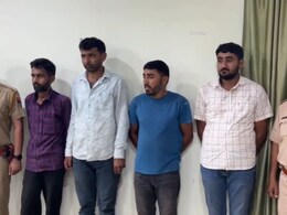 Rajasthan: 2 करोड़ की डोडा पोस्त बरामद, स्कॉर्पियो और कंटेनर के साथ 4 शातिर पकड़े गए Rajasthan: 2 करोड़ की डोडा पोस्त बरामद, स्कॉर्पियो और कंटेनर के साथ 4 शातिर पकड़े गए