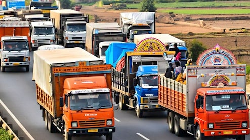 'रिंग रोड पूरी तरह फ्लॉप', सुप्रीम कोर्ट ने दिल्ली में कमर्शियल वाहनों के ECC चार्ज बढ़ाए