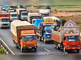 India Pak Tension: 7.50 लाख ट्रक सेना को सौंपने की पेशकश, MP के इस संगठन ने रखा ये प्रस्ताव India Pak Tension: 7.50 लाख ट्रक सेना को सौंपने की पेशकश, MP के इस संगठन ने रखा ये प्रस्ताव