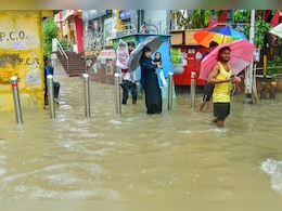 107 साल में ऐसा पहली बार! देखिए मॉनसून ने आज मुंबई को कैसे कर दिया लाचार  107 साल में ऐसा पहली बार! देखिए मॉनसून ने आज मुंबई को कैसे कर दिया लाचार