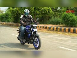 Yamaha FZ-S Fi Hybrid Review; Smooth Operator