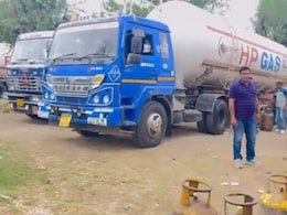 राजस्थान में LPG गैस की कालाबाजारी बड़ा खेल, 4 गैस टैंकर के साथ 6 आरोपी गिरफ्तार राजस्थान में LPG गैस की कालाबाजारी बड़ा खेल, 4 गैस टैंकर के साथ 6 आरोपी गिरफ्तार
