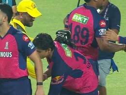 CSK vs RR : वैभव लेका जिंकलंस! मैदानात धोनीच्या पाया पडतानाचा VIDEO व्हायरल