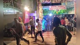 आरोपी को देखा तो सिर में मारी शराब की बोतल, नाराज लोगों ने बारातियों पर किया पथराव
