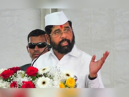 Eknath Shinde Stuck At Airport For Hour As Pilot Refuses To Fly After Duty Hours Eknath Shinde Stuck At Airport For Hour As Pilot Refuses To Fly After Duty Hours