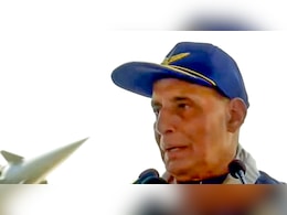 पाकिस्तान को 1 बिलियन डॉलर देने वाले IMF को राजनाथ सिंह की दो टूक, कहा - ये आतंक को फंडिंग है पाकिस्तान को 1 बिलियन डॉलर देने वाले IMF को राजनाथ सिंह की दो टूक, कहा - ये आतंक को फंडिंग है