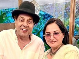 धर्मेंद्र और जया प्रदा का रियूनियन, एक्ट्रेस को बताया 'प्यारी को स्टार' फैंस याद आए पुराने दिन धर्मेंद्र और जया प्रदा का रियूनियन, एक्ट्रेस को बताया 'प्यारी को स्टार' फैंस याद आए पुराने दिन
