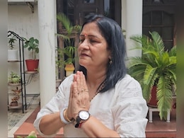 शहीद कमांडेंट की पत्नी ने पीएम से की बड़ी अपील, कहा- जब भी आतंकी हमले होते हैं... जख्म हरा हो जाता है शहीद कमांडेंट की पत्नी ने पीएम से की बड़ी अपील, कहा- जब भी आतंकी हमले होते हैं... जख्म हरा हो जाता है