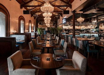 HyLo Review: Enjoy The Robust Flavours Of Regional Indian Delights At This Kala Ghoda Restaurant HyLo Review: Enjoy The Robust Flavours Of Regional Indian Delights At This Kala Ghoda Restaurant