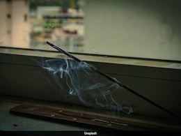 TikTok's 'Chromebook Challenge' Sparks School Laptop Fires In US, Prompting Safety Concerns TikTok's 'Chromebook Challenge' Sparks School Laptop Fires In US, Prompting Safety Concerns