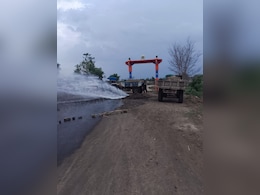 JJM के ठेकेदार की बड़ी लापरवाही, JCB से फोड़ी पाइप लाइन फिर हो गया फरार; हजारों लीटर पानी बर्बाद JJM के ठेकेदार की बड़ी लापरवाही, JCB से फोड़ी पाइप लाइन फिर हो गया फरार; हजारों लीटर पानी बर्बाद