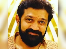 नहीं रहे मलयालम सिनेमा के एक्टर विष्णु प्रसाद, परिवार को लिवर ट्रांसप्लांट के लिए पैसे जुटाने में करना पड़ा संघर्ष नहीं रहे मलयालम सिनेमा के एक्टर विष्णु प्रसाद, परिवार को लिवर ट्रांसप्लांट के लिए पैसे जुटाने में करना पड़ा संघर्ष