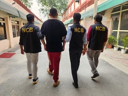 200 करोड़ रुपये के ड्रग सिंडिकेट केस में बड़ी कामयाबी, दबोचा गया ड्रग लॉर्ड का भाई 200 करोड़ रुपये के ड्रग सिंडिकेट केस में बड़ी कामयाबी, दबोचा गया ड्रग लॉर्ड का भाई
