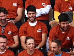 French Open Organiser Fumes As Fans Re-Sell Rafael Nadal's Trubute T-Shirts For More Than Rs 48 Thousand French Open Organiser Fumes As Fans Re-Sell Rafael Nadal's Trubute T-Shirts For More Than Rs 48 Thousand