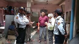 Vidisha News: बंदूक की नोक पर बिजली बिल वसूली ! विवादों में घिरी &lsquo;सुरक्षा व्यवस्था&rsquo;