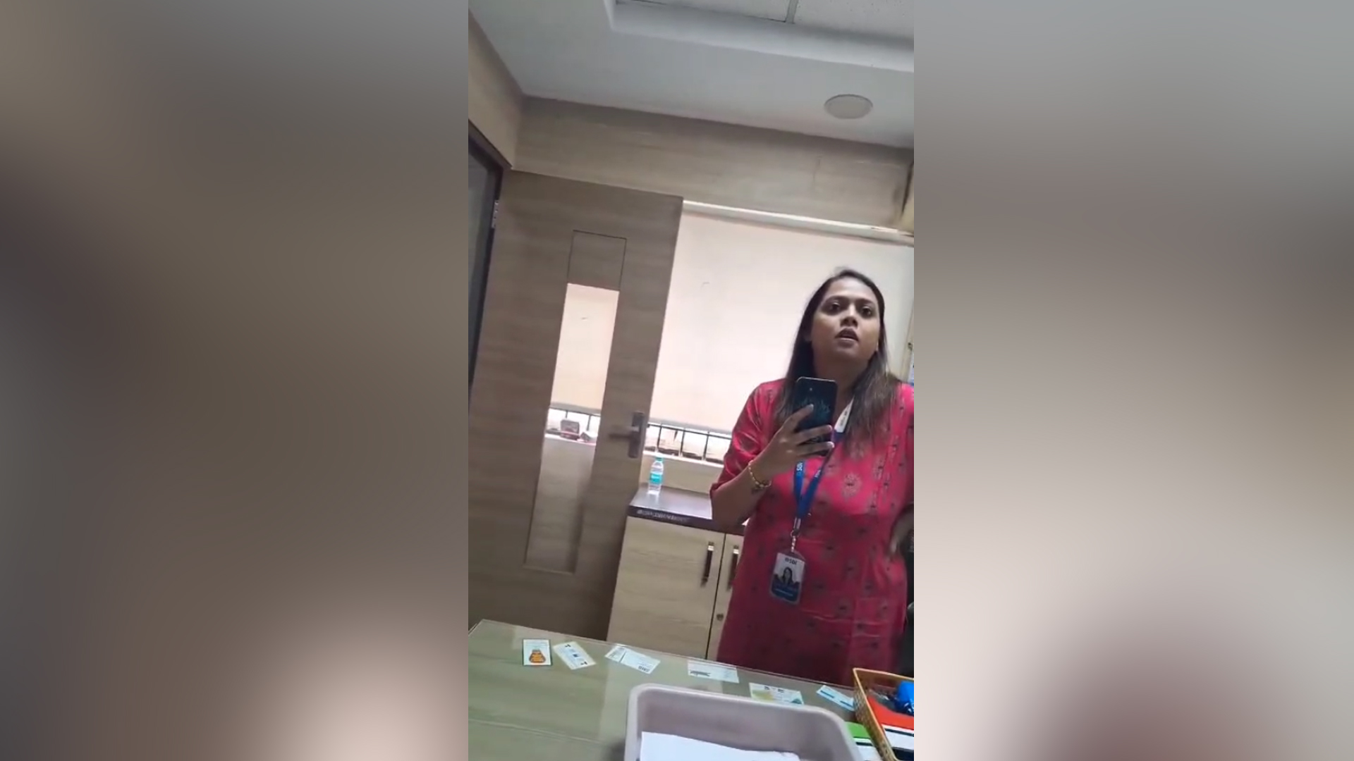 "This Is Karnataka, Madam": Customer Pushes SBI Official To Speak In Kannada