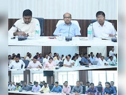 बड़ा एक्शन...जनपद पंचायतों के सीईओ, सचिव और सरपंच को नोटिस, 3 कर्मियों को नौकरी से हटाया  बड़ा एक्शन...जनपद पंचायतों के सीईओ, सचिव और सरपंच को नोटिस, 3 कर्मियों को नौकरी से हटाया