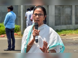 &quot;Come Back&quot;: Mamata Banerjee Says Bengalis Facing Atrocities Outside State