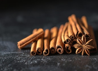 The Ultimate Cinnamon Guide: Types, Uses, and Health Benefits The Ultimate Cinnamon Guide: Types, Uses, and Health Benefits