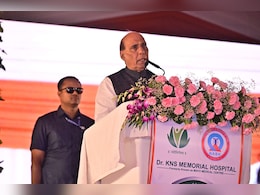 पाकिस्तानी फौज को घुटनों पर लाया भारतीय सेना का पराक्रम : रक्षा मंत्री पाकिस्तानी फौज को घुटनों पर लाया भारतीय सेना का पराक्रम : रक्षा मंत्री