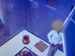 Pune News : पुण्यातील प्रसिद्ध मंदिरात अल्पवयीन मुलाचं किळसवाणं कृत्य, CCTV Video पाहून भाविकांचा संताप