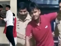 विद्यार्थिनीला कॉलेजमध्ये घुसून तरुणाकडून मारहाण, मग पोलिसांची एन्ट्री; पाहा 'Before - After' व्हिडीओ  विद्यार्थिनीला कॉलेजमध्ये घुसून तरुणाकडून मारहाण, मग पोलिसांची एन्ट्री; पाहा 'Before - After' व्हिडीओ