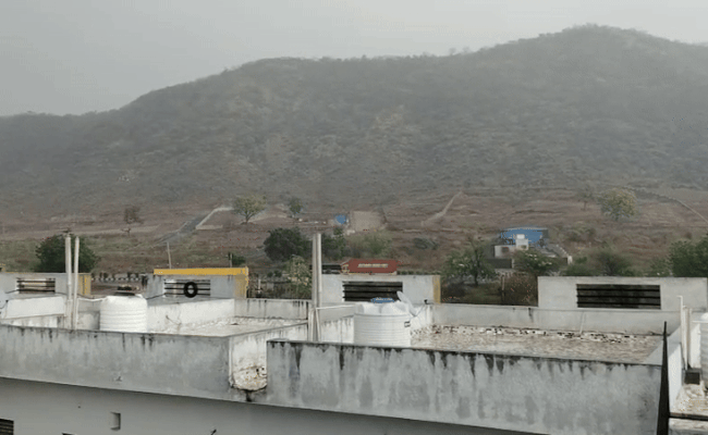 Rajasthan Weather: राजस्थान में 48 घंटे बाद फिर बदलेगा मौसम, आज 11 जिलों में आंधी, बारिश और तूफान का अलर्ट जारी