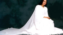 Cannes 2025: Simi Garewal To Make Red Carpet Appearance At <i>Aranyer Din Ratri</i> Screening