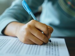 NEET-UG Exam: MP में 75 सेंटरों पर आज होगी नीट यूजी परीक्षा, 42 हजार परीक्षार्थी होंगे शामिल, यहां जानें जरूरी गाइडलाइन