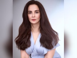 <i>Uri</i> Actor Rukhsar Rehman Debuted At 17, Fled Husband's Home With 8-Month-Old Daughter At 19