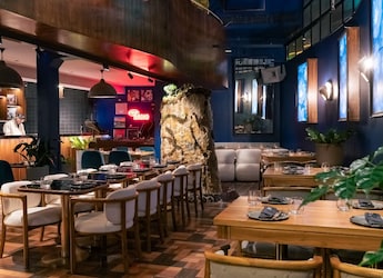 Looking For New Restaurants In Mumbai? Don't Miss These Spots In May-June 2025 Looking For New Restaurants In Mumbai? Don't Miss These Spots In May-June 2025