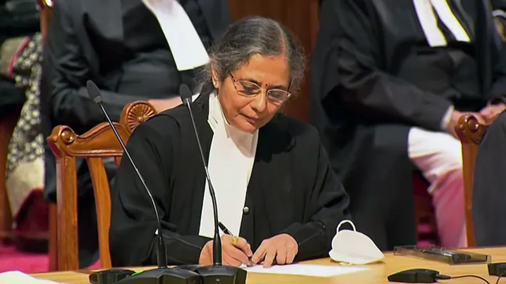 "Deprecate Openly": Chief Justice On No Farewell For Judge Bela Trivedi