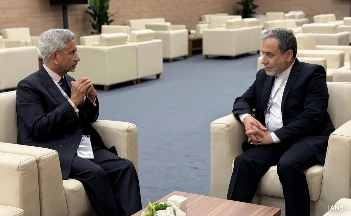Iran Foreign Minister Araghchi Dials S Jaishankar, Discusses "Ceasefire Developments"