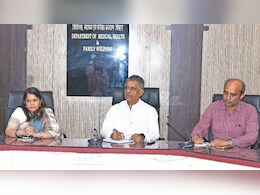 जयपुर: गलत खून चढ़ाने से महिला की मौत पर सरकार गंभीर, लापरवाही पर सख्त एक्शन के निर्देश जयपुर: गलत खून चढ़ाने से महिला की मौत पर सरकार गंभीर, लापरवाही पर सख्त एक्शन के निर्देश