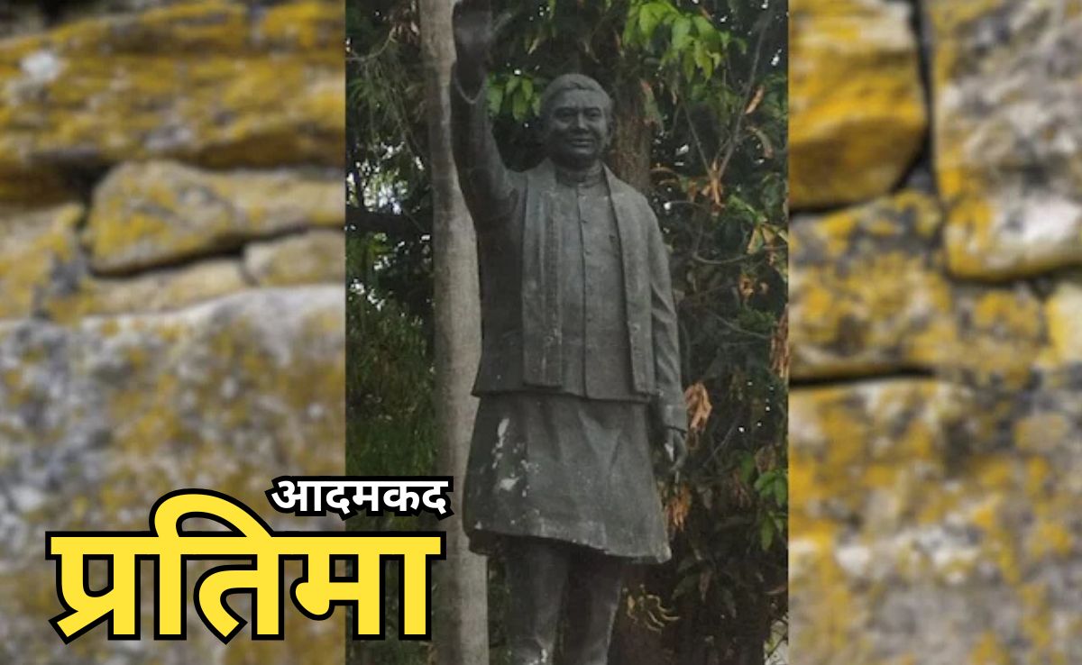 ज्योति चौक पर स्थापित अजीत जोगी की आदमकद प्रतिमा बरामद, रात के अंधरे में उखाड़ ले गए थे अज्ञात