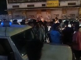 जालोर में सनसनीखेज डकैती, व्यापारी से मारपीट; डेढ़ लाख रुपये और कार लूटी जालोर में सनसनीखेज डकैती, व्यापारी से मारपीट; डेढ़ लाख रुपये और कार लूटी