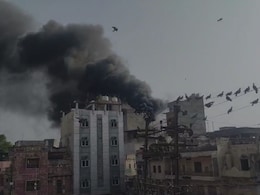 4 Dead In Ajmer Hotel Fire, Woman Throws Her Child From 3rd Floor Window 4 Dead In Ajmer Hotel Fire, Woman Throws Her Child From 3rd Floor Window