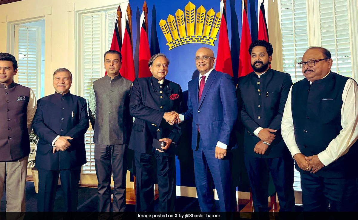 Джорджтаун Гаяна стои недвусмислено с Индия вицепрезидентът на нацията Бхарат