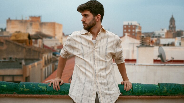 Men की Stylish Shirts पर शानदार सेल, Coffee Date हो या Party बजट में हर जगह दिखेंगे कमाल! Men की Stylish Shirts पर शानदार सेल, Coffee Date हो या Party बजट में हर जगह दिखेंगे कमाल!